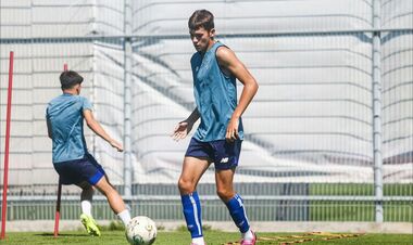 Допоможе дебютанту УПЛ. Київське Динамо відправило захисника в Епіцентр