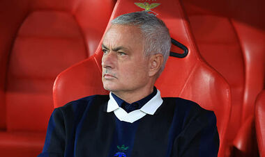 Моуріньо отримає солідну компенсацію після звільнення з Фенербахче