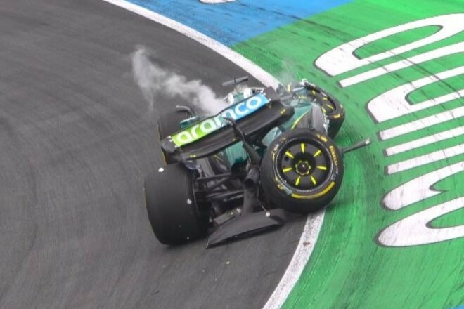 ВИДЕО. Серьезная авария Астон Мартин Ф1 в начале Гран-при Нидерландов