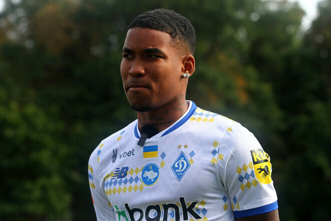 Форвард дав обіцянку Суркісу та Шовковському після відходу Ваната