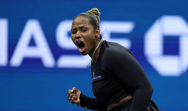 Пятая сеяная Андреева вылетела с US Open, проиграв 139-й ракетке мира