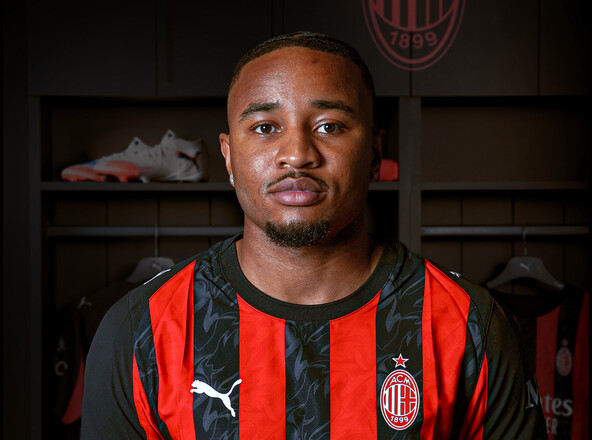 ОФИЦИАЛЬНО. Челси продал нападающего в Милан