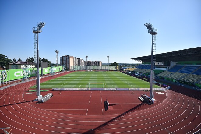 С игроками сборной Украины. Составы команд на матч УПЛ