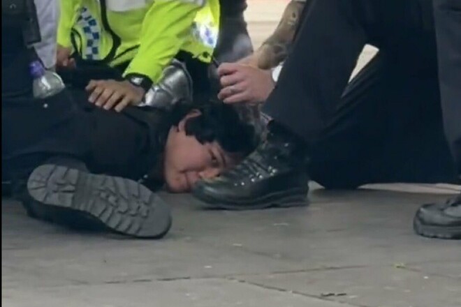 ВИДЕО. Полиция предотвратила теракт после матча Челси в Лондоне