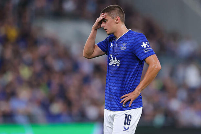 Известна оценка Миколенко за матч с Вулверхэмптоном