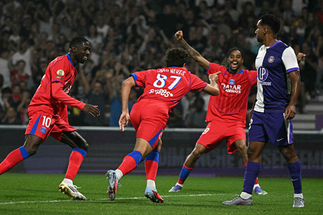 ВІДЕО. Три голи за перші 15 хвилин. ПСЖ зі Забарним куражиться в Тулузі