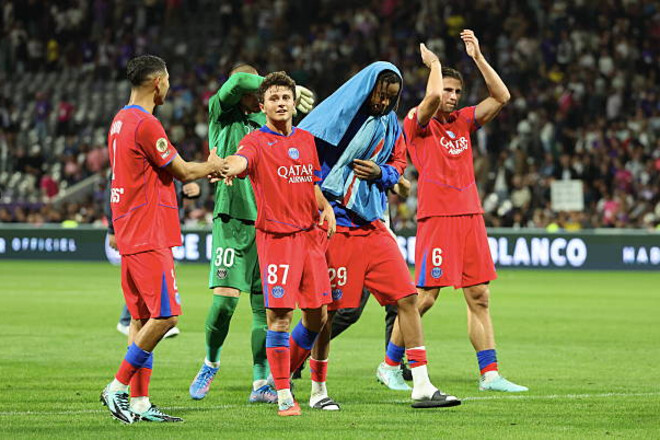 В двух матчах Лиги 1 за один день забито более 8 голов