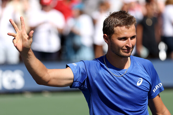 Матч завершился за 33 минуты: 435-я ракетка сыграет в 1/8 финала US Open