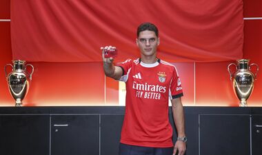 Судаков перешел в Бенфику. Полная статистика выступлений хавбека за Шахтер