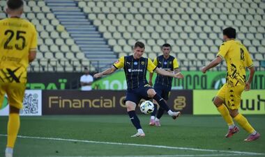 Калитвинцев открыл голевой счет в 7-м клубе элитного дивизиона