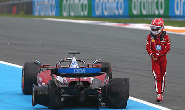 ВИДЕО. Двойной сход Феррари. Леклер и Антонелли не поделили трассу