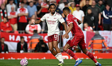 Ліверпуль – Арсенал – 1:0. Суперштрафний від Собослаї. Відео гола та огляд