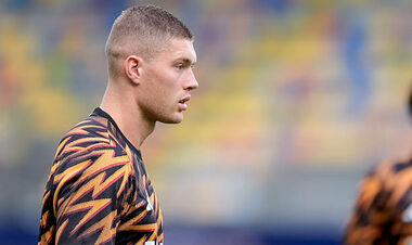 Рома и Милан ведут переговоры по обмену Довбика на Хименеса