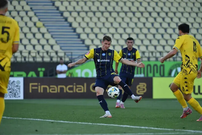 Калитвинцев открыл голевой счет в 7-м клубе элитного дивизиона