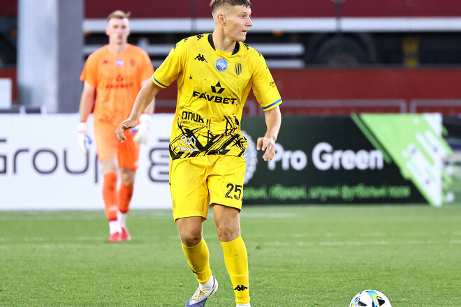 В основі в 16. Юний гравець Руха вписав своє ім'я в історію УПЛ