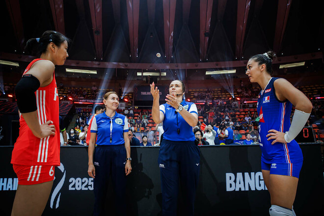 Китай (ж) – Франція (ж). 1/8 фіналу ЧС. Дивитися онлайн LIVE