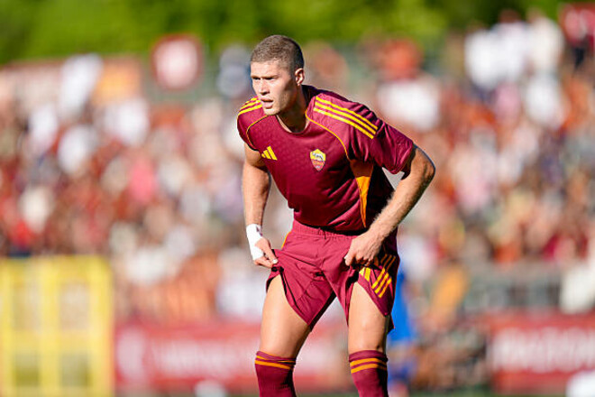 Рішення ухвалено. Спортивний директор Роми розповів, чи покине Довбик клуб