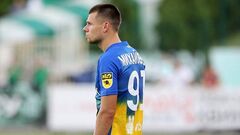 Instant reaction. Shovkovsky replaced in the 9th minute