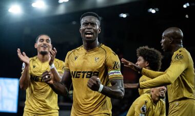 Крістал Пелас перервав безпрограшну домашню серію Астон Вілли в АПЛ