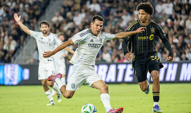 Смоляков не спас. Лос-Анджелес проиграл на своем поле в MLS