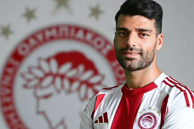 ОФИЦИАЛЬНО. Звоночек Яремчуку: Олимпиакос подписал форварда из Интера