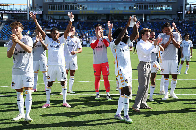 Момент радости. Лос-Анджелес Гэлакси с Ройсом выиграл бронзу Кубка лиг