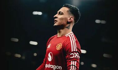 ОФИЦИАЛЬНО. Манчестер Юнайтед отправил бразильца в испанский Бетис