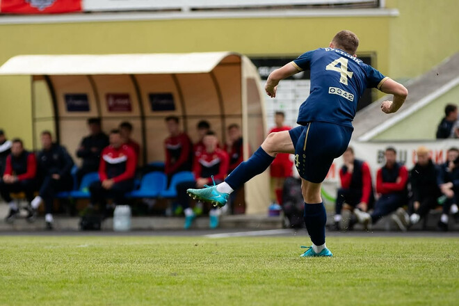 На фоне травм Попова. На просмотр в Динамо отправился игрок Нивы Тернополь