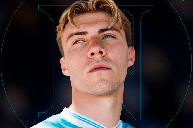 ОФИЦИАЛЬНО. Наполи объявил о переходе форварда МЮ Расмуса Хойлунда