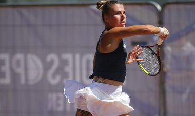 Олейникова выбила вторую сеяную на старте турнира WTA 125 в Швейцарии