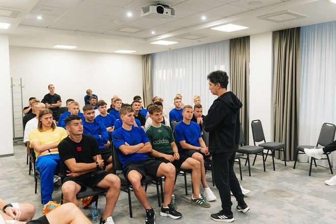 ФОТО. Молодіжна збірна України U-21 розпочала підготовку до матчу з Литвою