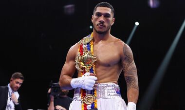 Чемпион хочет заплатить сопернику, чтобы не драться с ним. Его мечта – Усик