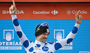 Вуэльта Испании 2025. Десятый этап выиграл Джей Вайн