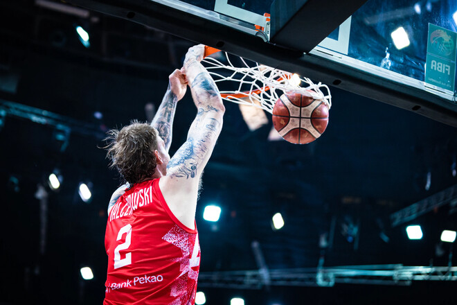 Євробаскет-2025. Франція зупинила переможну серію Польщі