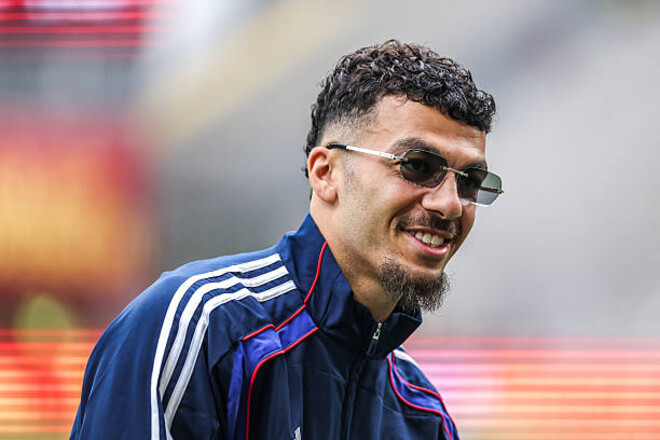 Грузинський форвард став найдорожчим придбанням в історії Вільярреала