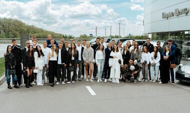 ФОТО. Игроки Динамо в статусе чемпионов провели семейный день