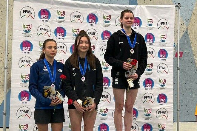 Рафаель Казбекова взяла срібло на молодіжному Кубку Європи зі скелелазіння