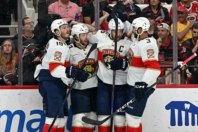 Плей-офф НХЛ. Стартовал финал Востока – и сразу з победы на выезде