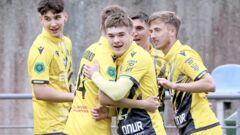 Рух расформировал вторую команду, но долги остались