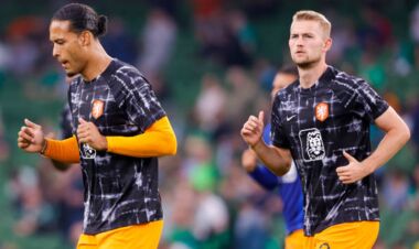 Два голландца возглавляют интересный статистический рейтинг АПЛ