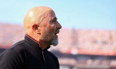 ОФИЦИАЛЬНО. Возрастной аргентинец возглавил известный клуб Бразилии