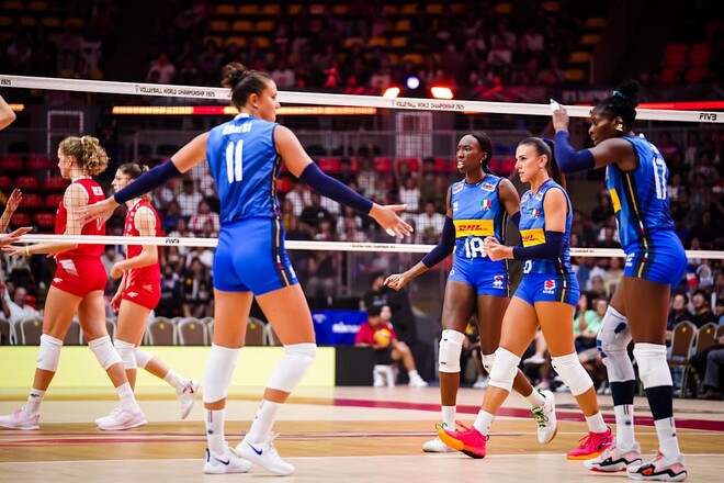 Разгром в 1/4 финала ЧМ. Италия и Польша определили участника полуфинала