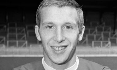 Помер колишній гравець Ліверпуля, який конкурував із легендарними гравцями