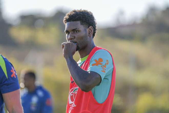 ФОТО. Бразильцы Шахтера провели тренировку в составе сборной