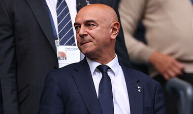 OFFICIALLY. Daniel Levi left the post of Tottenham President