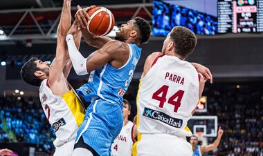 Євробаскет-2025. Грузія проходить далі. Іспанія програла Греції