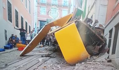 ВИДЕО. Ужасная авария фуникулера в Лиссабоне. Бенфика выразила сочувствие