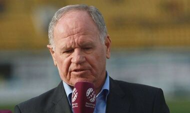 Jozef Sabo: “He is a weak football player. Sit on the bench for spare