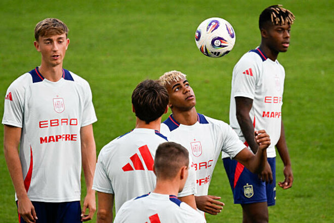 Квалификация ЧМ. Стартовые составы Германии, Испании, Нидерландов и Бельгии