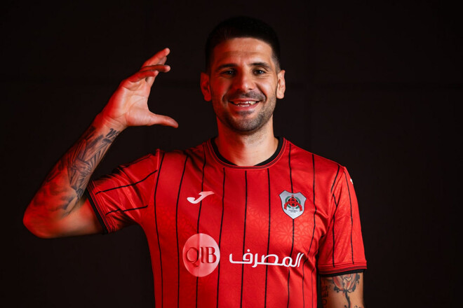 ОФИЦИАЛЬНО. Сербский форвард перебрался в Катар